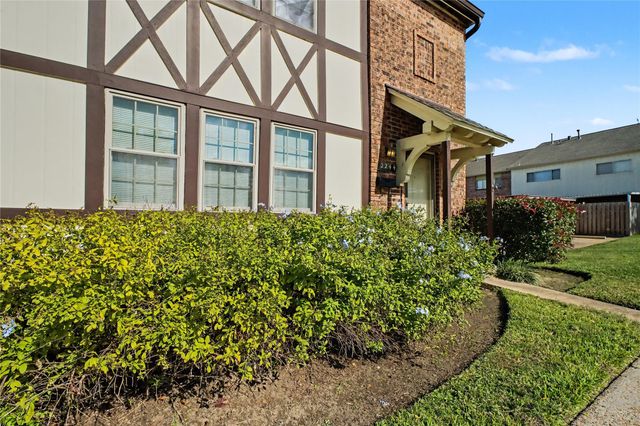 2244 Triway Lane 109, Houston, TX 77043