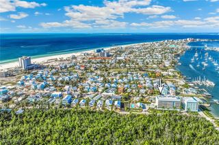 345 Mango ST 405, Fort Myers Beach, FL 33931