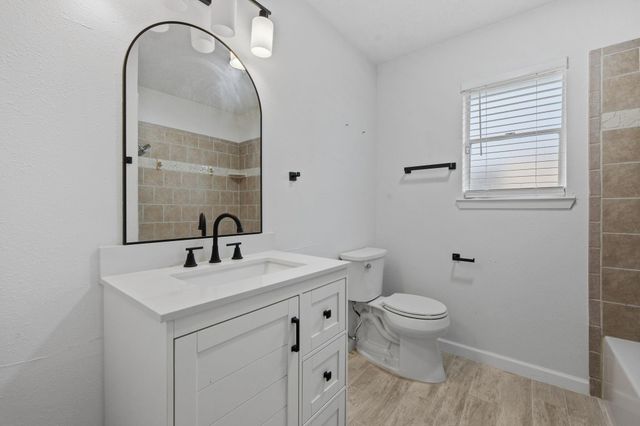 7618 Breda Drive, Baytown, TX 77521