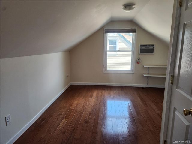 610 Bermuda Road, West Babylon, NY 11704