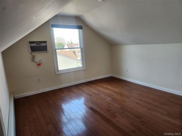 610 Bermuda Road, West Babylon, NY 11704