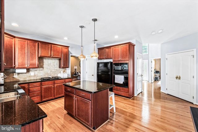 42644 JOLLY LN, Chantilly, VA 20152