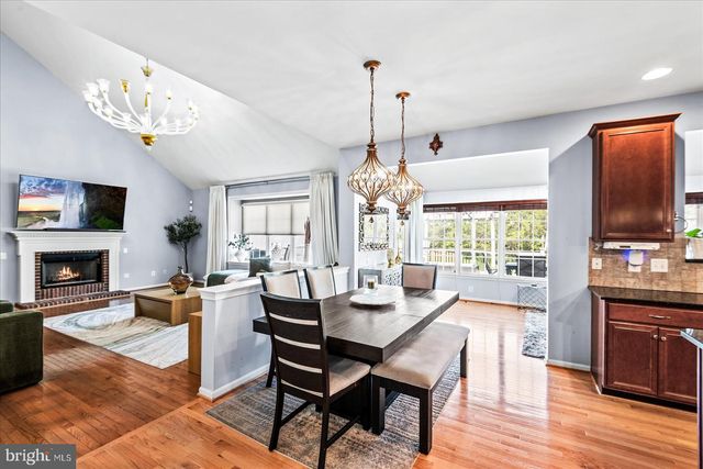 42644 JOLLY LN, Chantilly, VA 20152