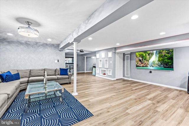 42644 JOLLY LN, Chantilly, VA 20152