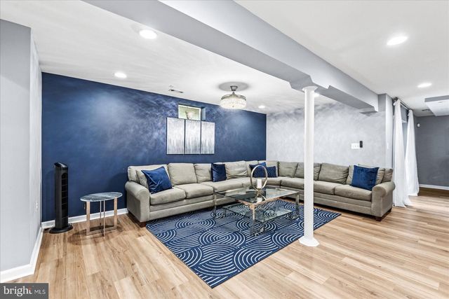 42644 JOLLY LN, Chantilly, VA 20152