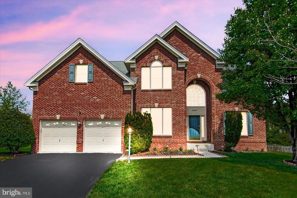 42644 JOLLY LN, Chantilly, VA 20152