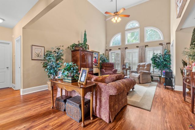110 Glenda Drive, Bonaire, GA 31005