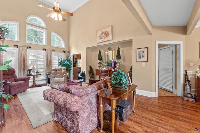110 Glenda Drive, Bonaire, GA 31005