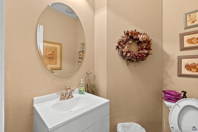 110 Glenda Drive, Bonaire, GA 31005