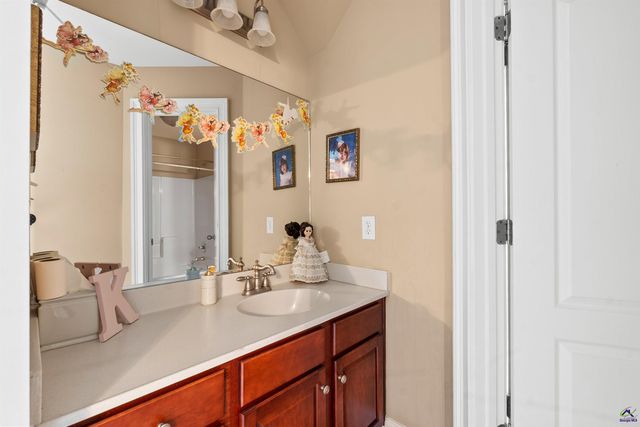 110 Glenda Drive, Bonaire, GA 31005