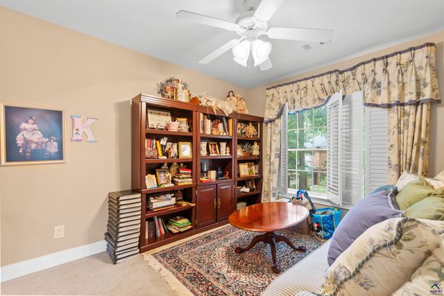 110 Glenda Drive, Bonaire, GA 31005