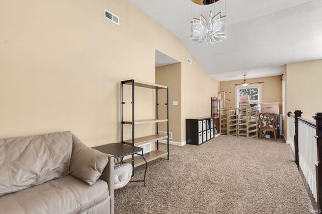 10478 Jefferson Road, Osceola, IN 46561