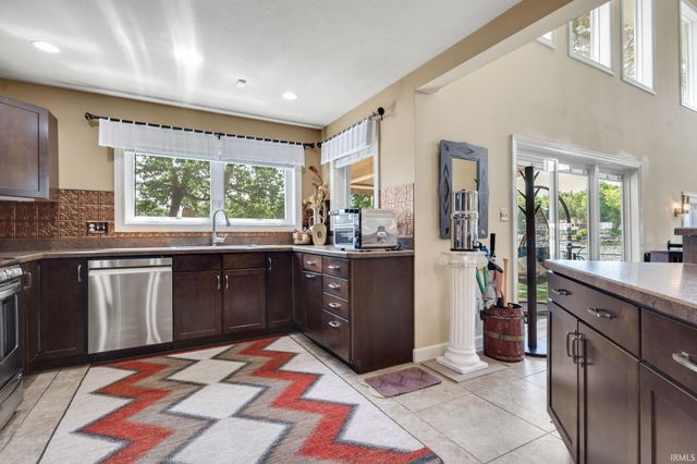 10478 Jefferson Road, Osceola, IN 46561