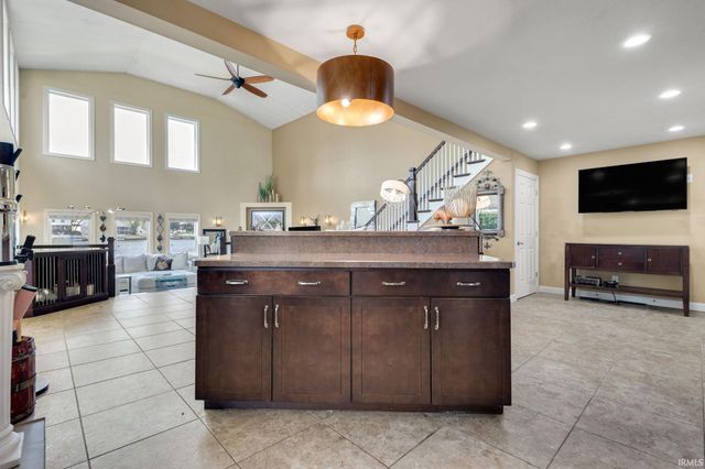 10478 Jefferson Road, Osceola, IN 46561
