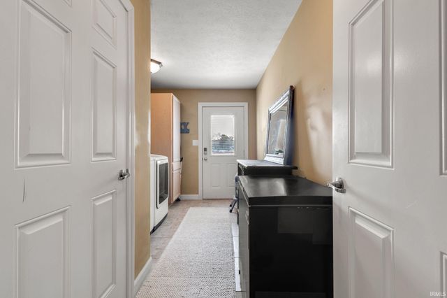 10478 Jefferson Road, Osceola, IN 46561