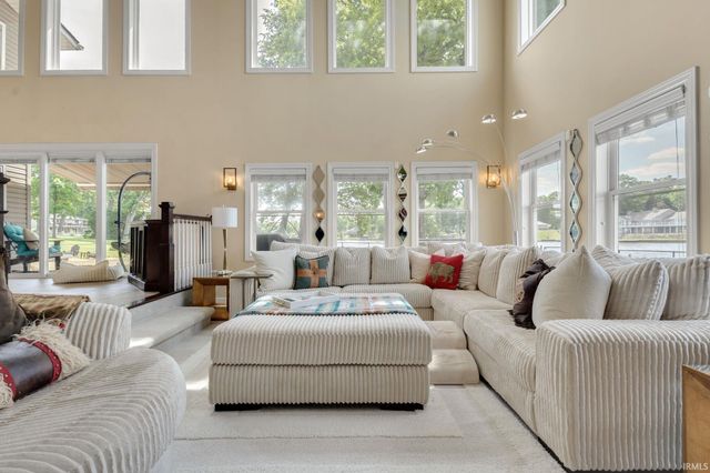 10478 Jefferson Road, Osceola, IN 46561