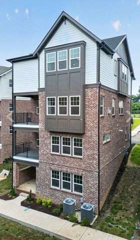 120 Honeywine St, Nashville, TN 37206