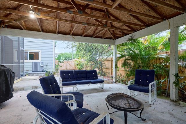 7306 S MASCOTTE STREET, Tampa, FL 33616