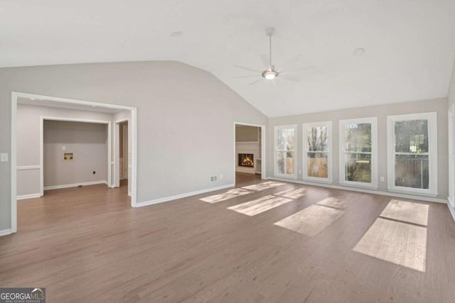 4658 Robie Road SW, Lilburn, GA 30047