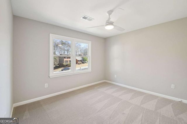 4658 Robie Road SW, Lilburn, GA 30047