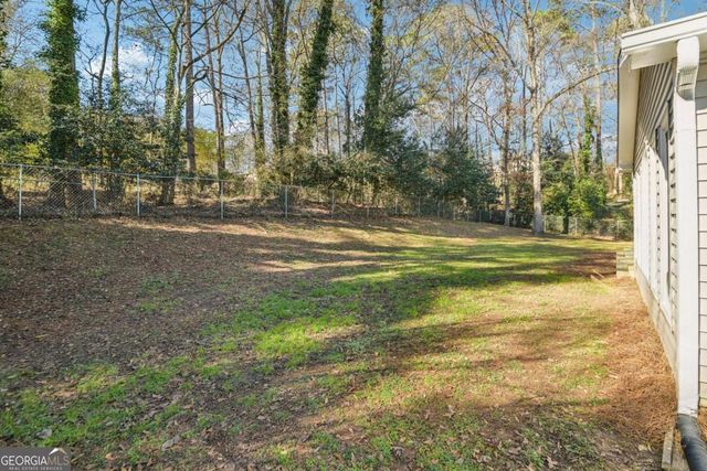 4658 Robie Road SW, Lilburn, GA 30047