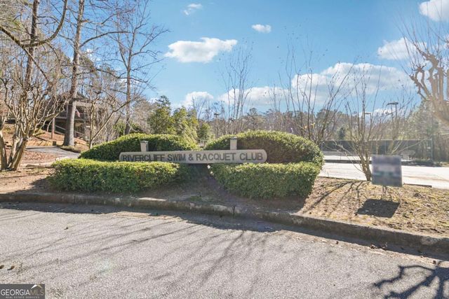 4658 Robie Road SW, Lilburn, GA 30047