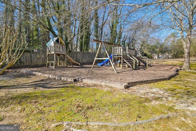 4658 Robie Road SW, Lilburn, GA 30047