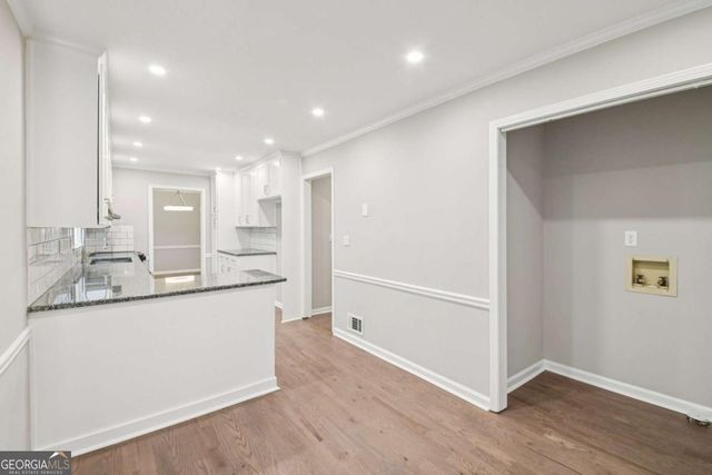 4658 Robie Road SW, Lilburn, GA 30047