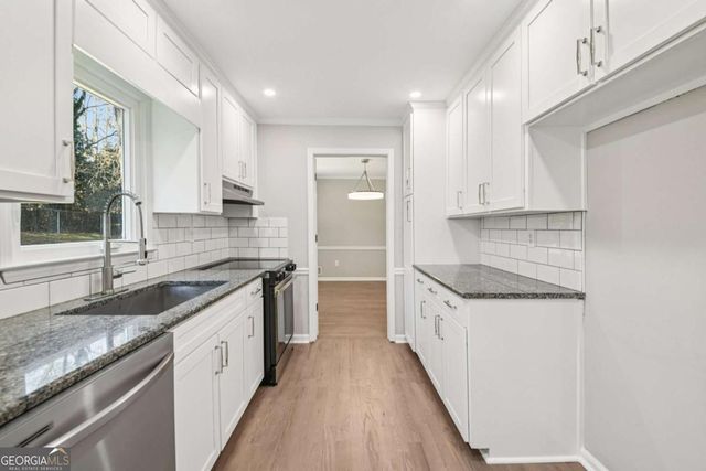 4658 Robie Road SW, Lilburn, GA 30047