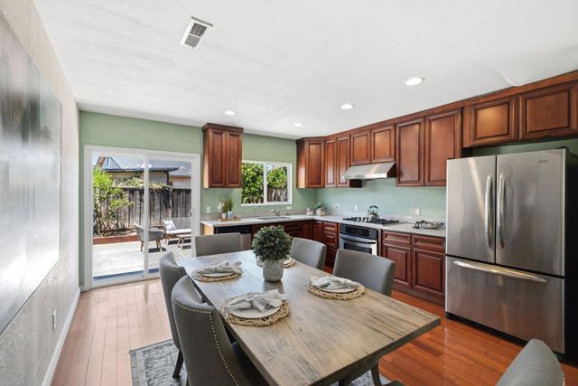 3676 Eastwood Circle, Santa Clara, CA 95054