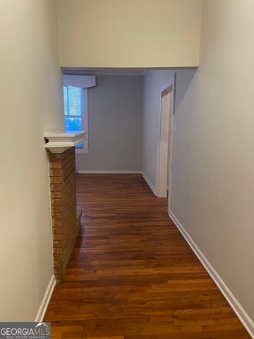 379 West Avenue, Jackson, GA 30233