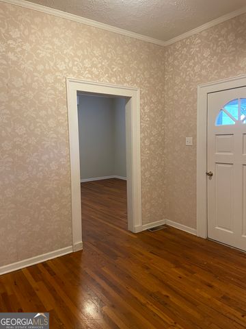 379 West Avenue, Jackson, GA 30233