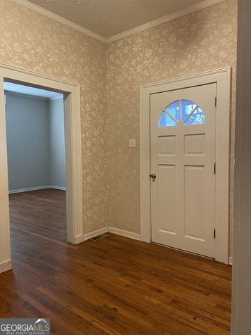 379 West Avenue, Jackson, GA 30233