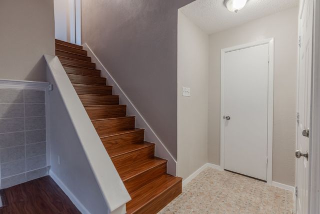 2805 Southern Cross Drive, Garland, TX 75044