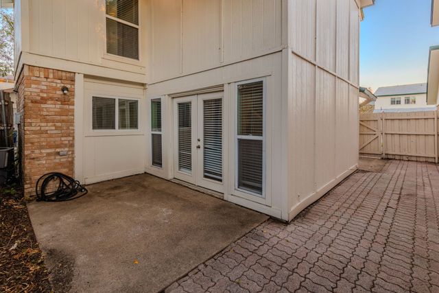 2805 Southern Cross Drive, Garland, TX 75044