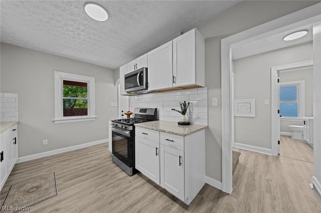 650 S Sunset View Drive, Akron, OH 44320