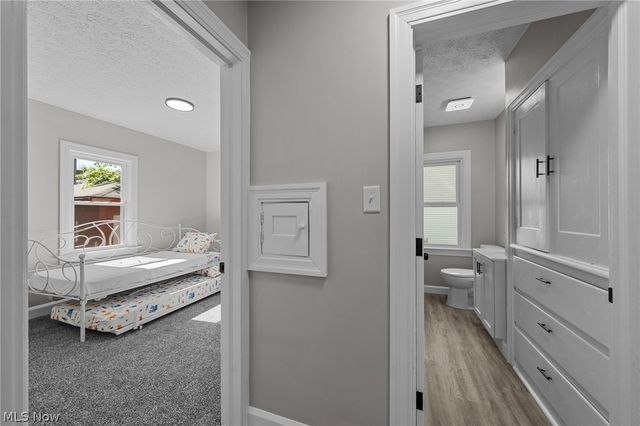 650 S Sunset View Drive, Akron, OH 44320