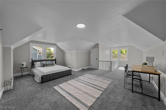 650 S Sunset View Drive, Akron, OH 44320