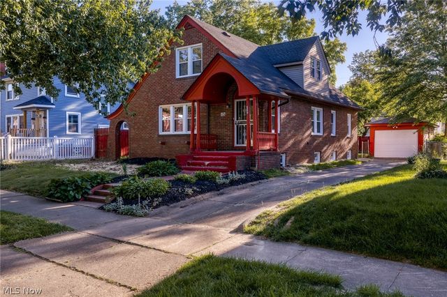 650 S Sunset View Drive, Akron, OH 44320