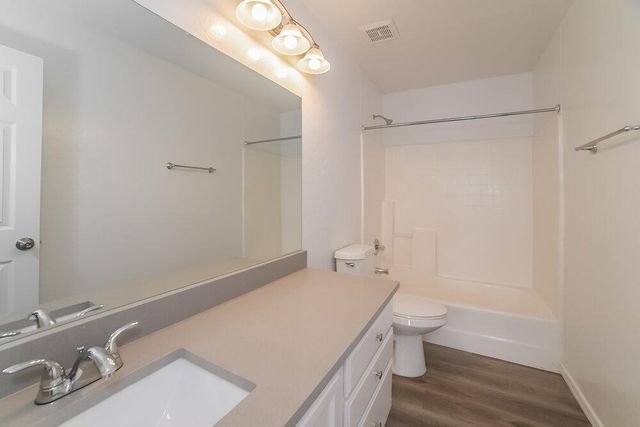 834 E Whitten Street, Chandler, AZ 85225