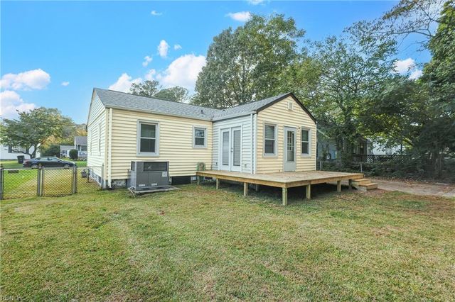 211 Jacquelyn DR, Portsmouth, VA 23701