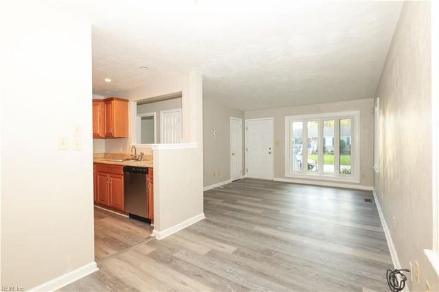 211 Jacquelyn DR, Portsmouth, VA 23701