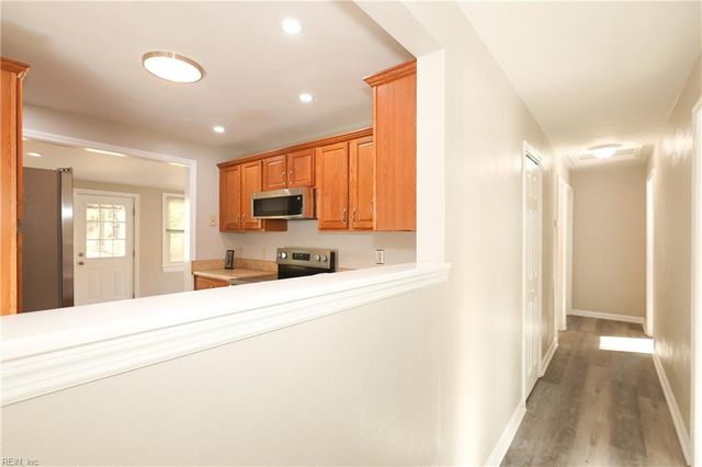 211 Jacquelyn DR, Portsmouth, VA 23701