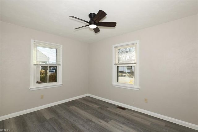 211 Jacquelyn DR, Portsmouth, VA 23701