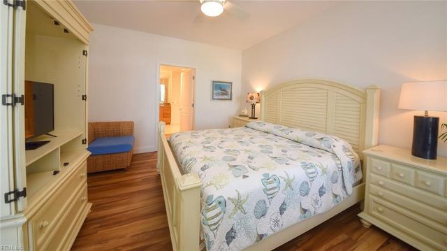 3700 Sandpiper Rd Apt 115, Virginia Beach, VA 23456