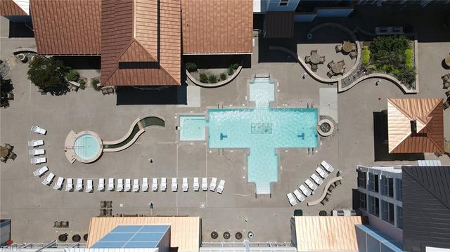 3700 Sandpiper Rd Apt 115, Virginia Beach, VA 23456