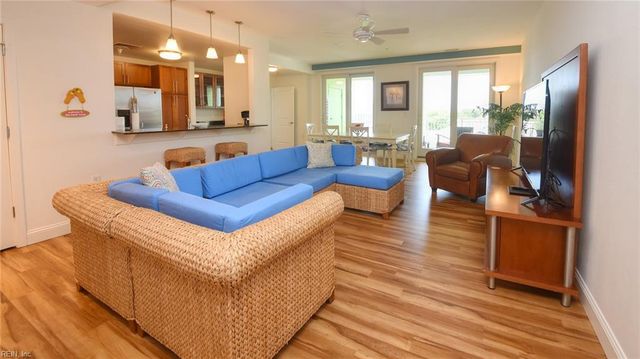 3700 Sandpiper Rd Apt 115, Virginia Beach, VA 23456