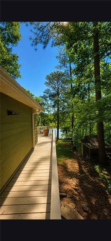 356 Anchor Point Drive, Eatonton, GA 31024