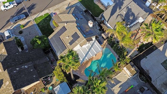 2110 Largo Ct, Discovery Bay, CA 94505