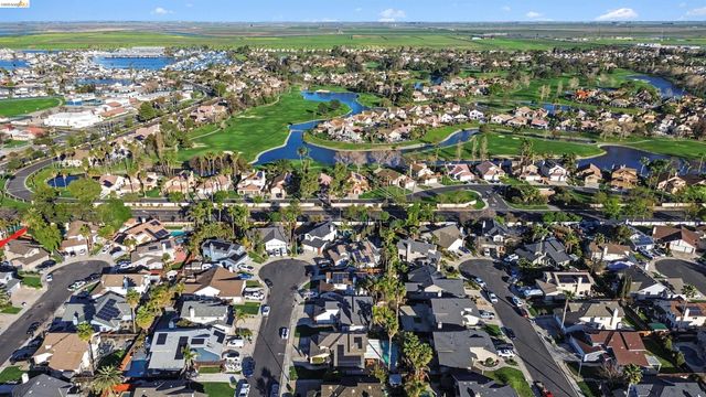 2110 Largo Ct, Discovery Bay, CA 94505